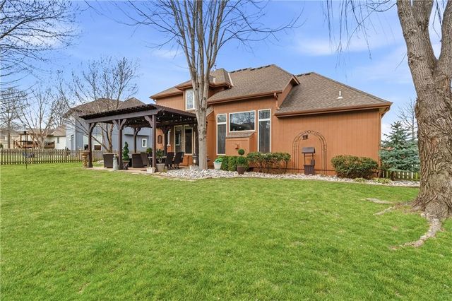 225 Misty Meadow Drive, Lee's Summit, MO 64064