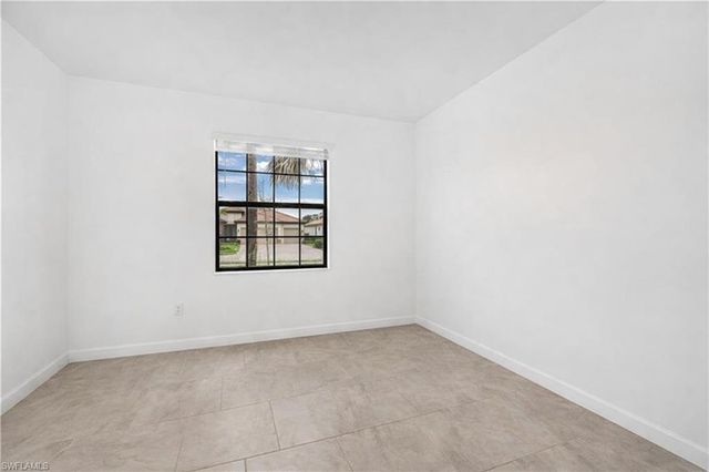 18311 Ridgeline DR, Estero, FL 33928