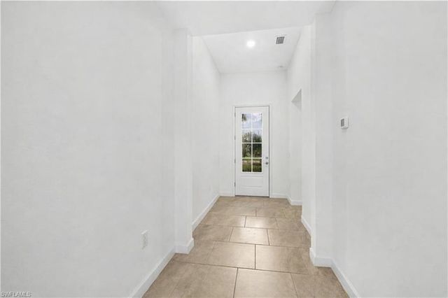 18311 Ridgeline DR, Estero, FL 33928