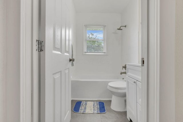64 Lowell Road, Columbus, OH 43209