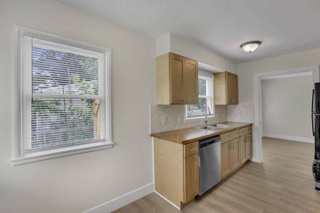 64 Lowell Road, Columbus, OH 43209
