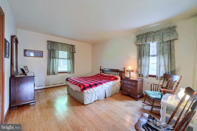 105 CAMPBELLTOWN RD, Palmyra, PA 17078