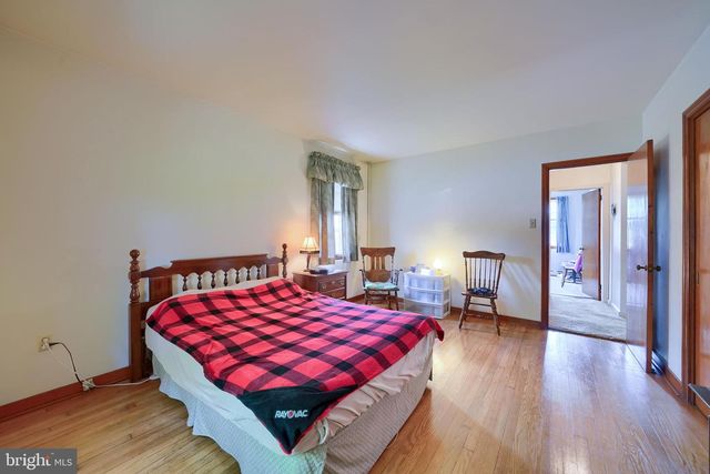 105 CAMPBELLTOWN RD, Palmyra, PA 17078