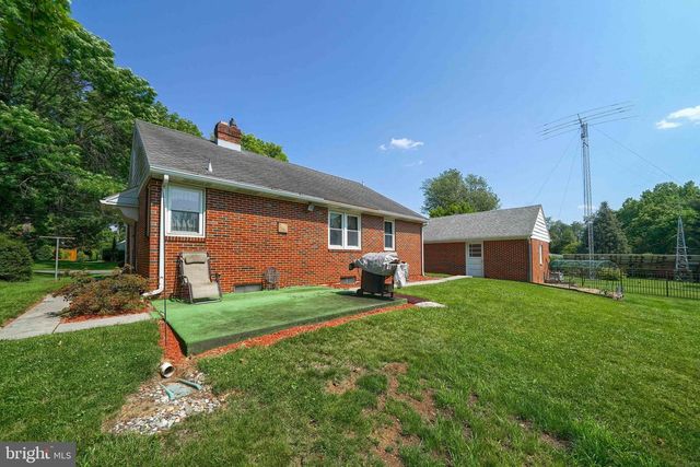 105 CAMPBELLTOWN RD, Palmyra, PA 17078