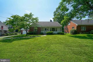 105 CAMPBELLTOWN RD, Palmyra, PA 17078