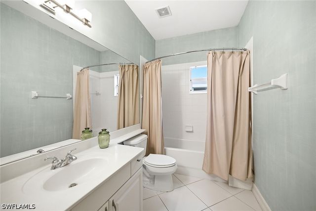 8188 Sanctuary DR 1, Naples, FL 34104