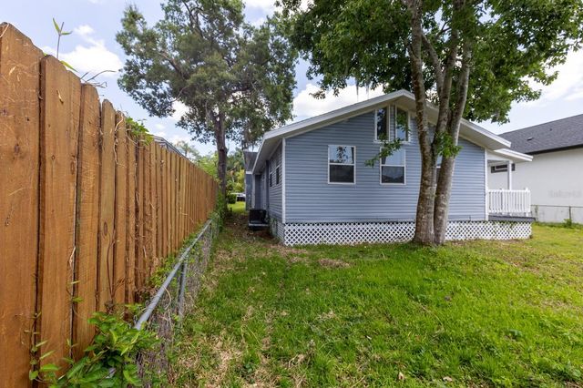 6906 N LYNN AVENUE, Tampa, FL 33604