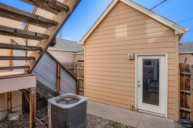 356 W Archer Place, Denver, CO 80223