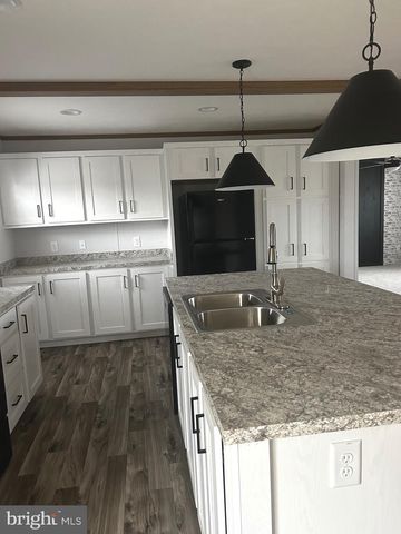 41 APOLLO COURT, Martinsburg, WV 25405