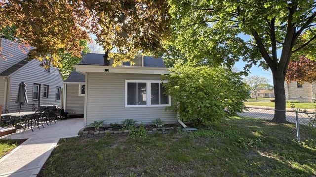 1304 115th STREET, Milwaukee, WI 53214