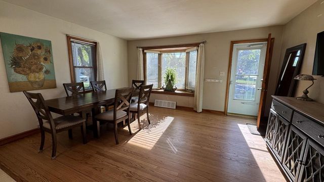 1304 115th STREET, Milwaukee, WI 53214