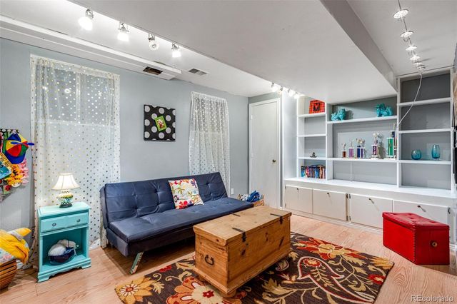 12841 W Warren Avenue, Lakewood, CO 80228