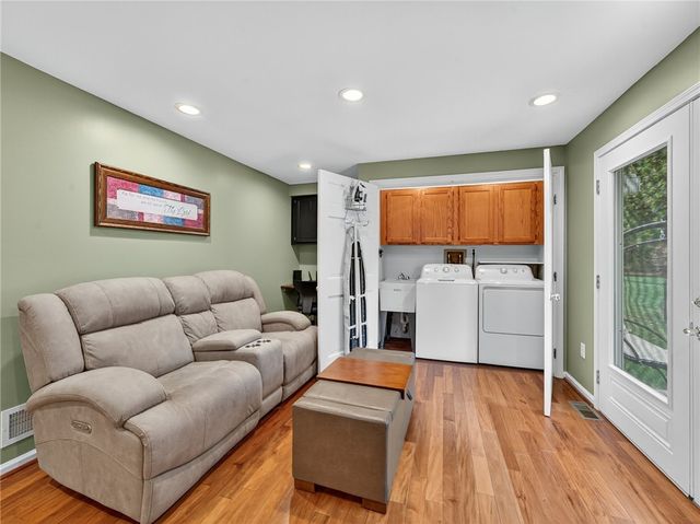 13 Hillcrest Drive, Hamlin, NY 14464