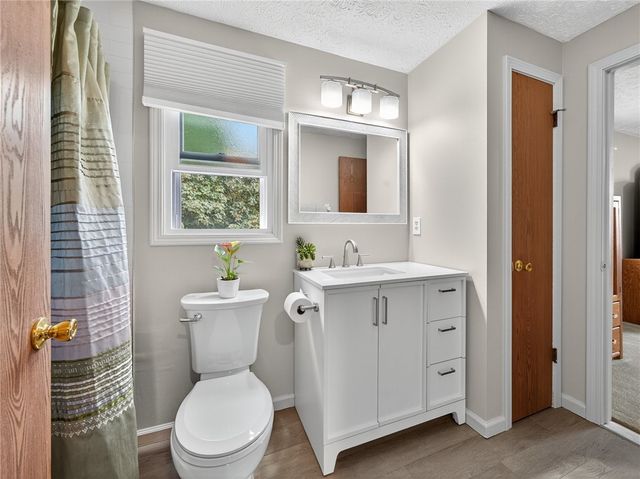 13 Hillcrest Drive, Hamlin, NY 14464