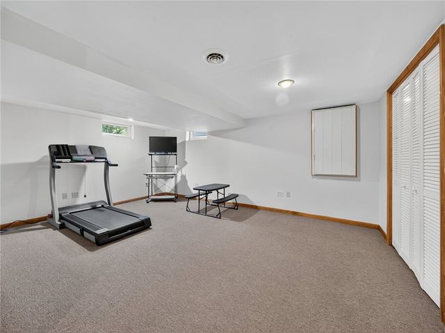 13 Hillcrest Drive, Hamlin, NY 14464