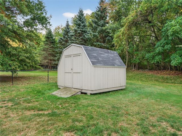 13 Hillcrest Drive, Hamlin, NY 14464