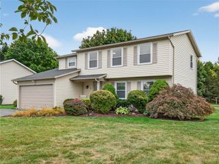 13 Hillcrest Drive, Hamlin, NY 14464