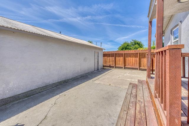 823 Central Avenue, Hollister, CA 95023