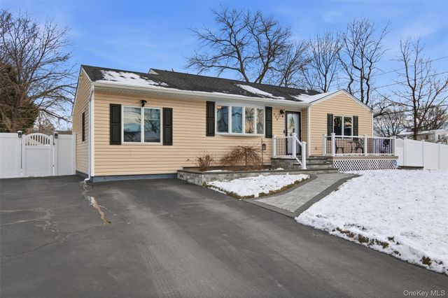 323 Broadway, Port Jefferson Station, NY 11776