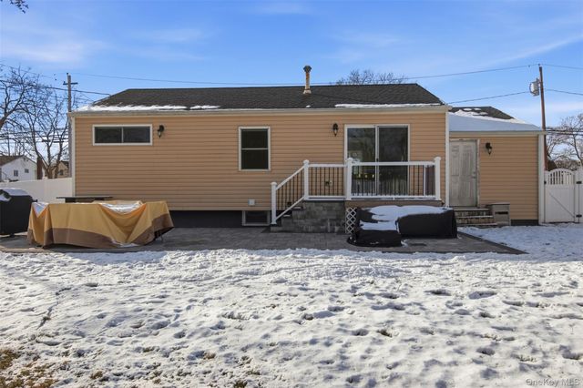 323 Broadway, Port Jefferson Station, NY 11776