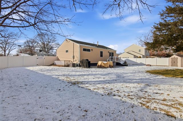 323 Broadway, Port Jefferson Station, NY 11776