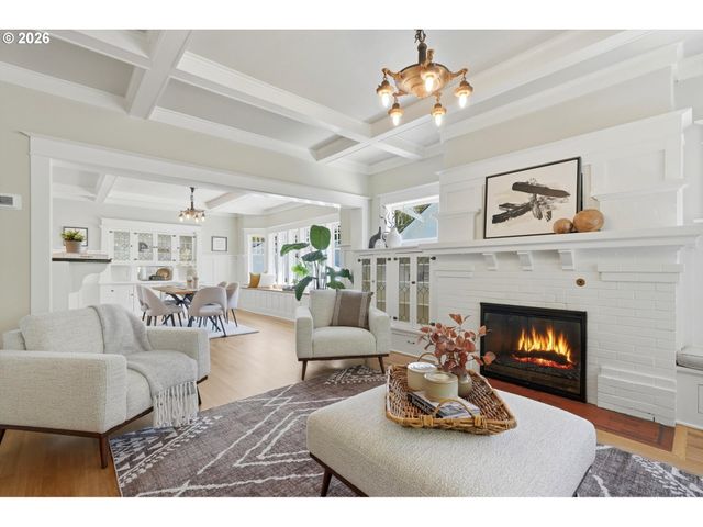 3406 Ne 41ST Ave, Portland, OR 97212