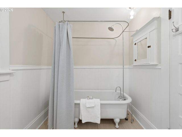 3406 Ne 41ST Ave, Portland, OR 97212