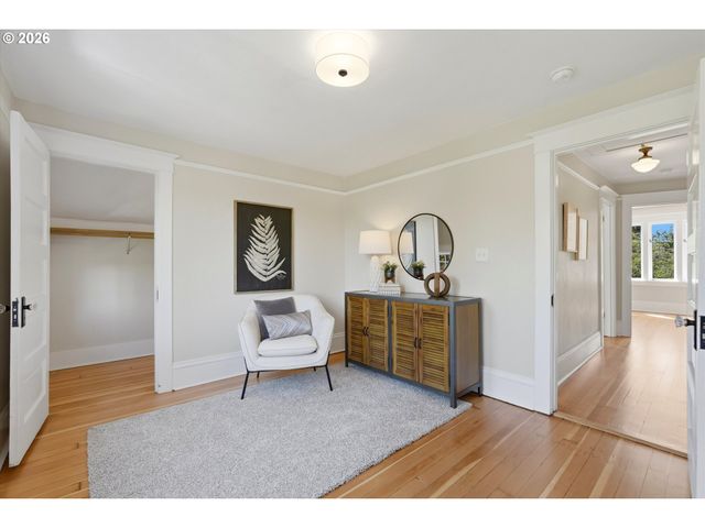 3406 Ne 41ST Ave, Portland, OR 97212