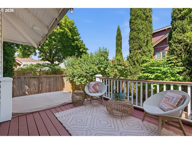 3406 Ne 41ST Ave, Portland, OR 97212