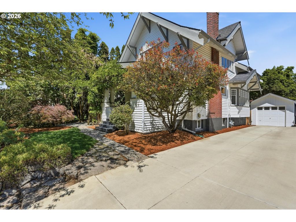 3406 Ne 41ST Ave, Portland, OR 97212
