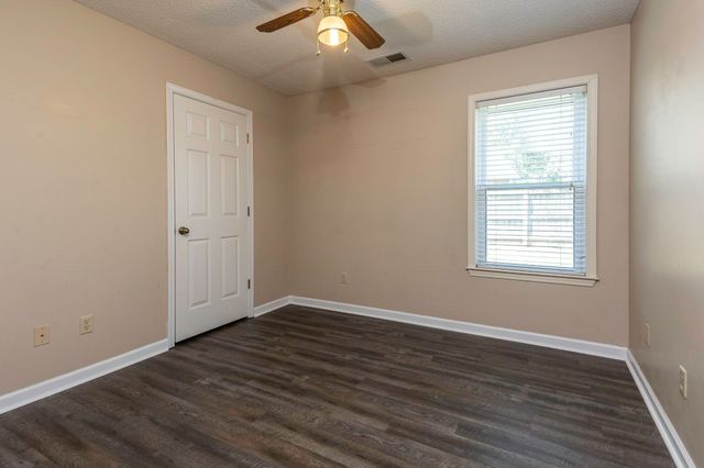 4690 SHADOW TREE CV, Bartlett, TN 38002