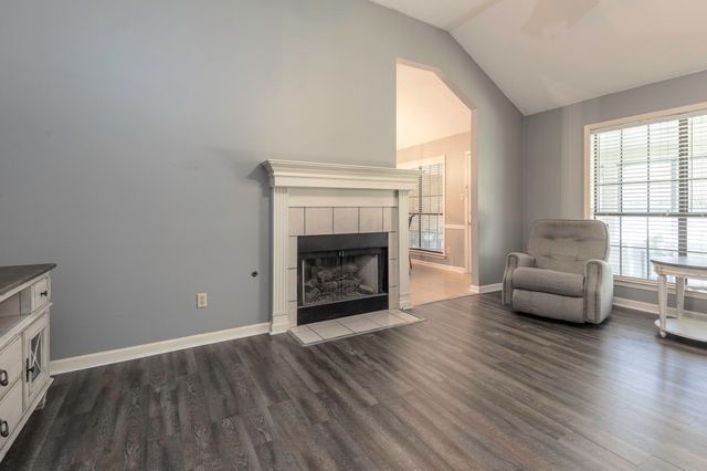 4690 SHADOW TREE CV, Bartlett, TN 38002