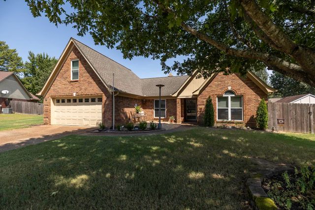 4690 SHADOW TREE CV, Bartlett, TN 38002