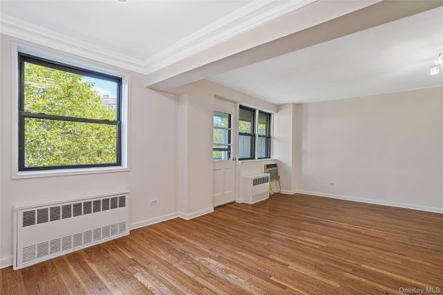 84-10 153rd Avenue 3L, Howard Beach, NY 11414
