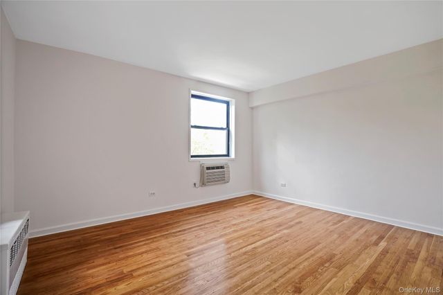 84-10 153rd Avenue 3L, Howard Beach, NY 11414