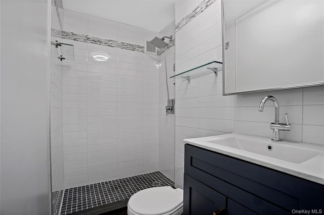 84-10 153rd Avenue 3L, Howard Beach, NY 11414
