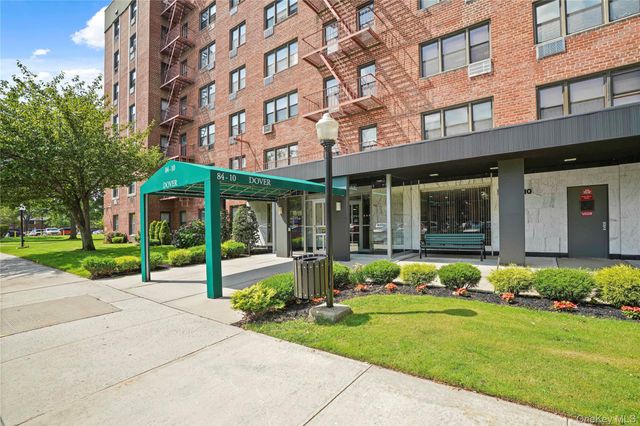 84-10 153rd Avenue 3L, Howard Beach, NY 11414