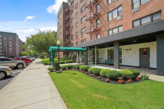 84-10 153rd Avenue 3L, Howard Beach, NY 11414