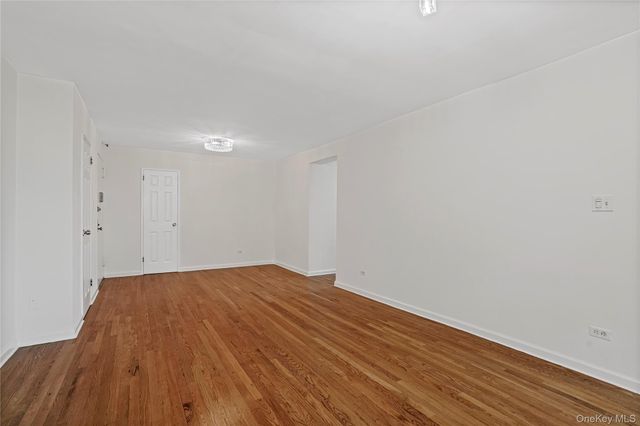 84-10 153rd Avenue 3L, Howard Beach, NY 11414