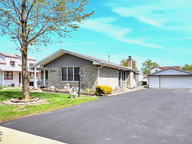 8001 S Lockwood Avenue, Burbank, IL 60459