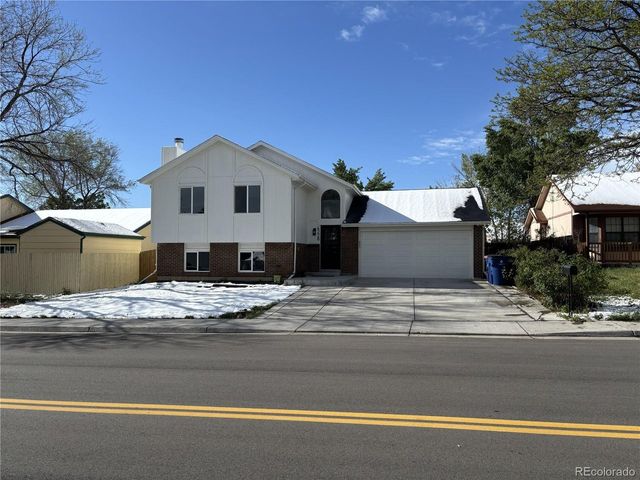 6228 W 69th Ave, Arvada, CO 80003