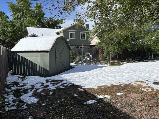 6228 W 69th Ave, Arvada, CO 80003