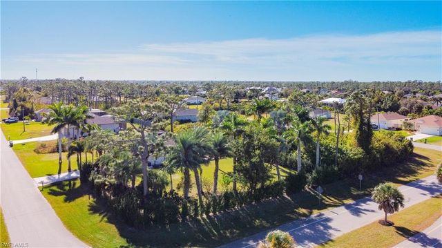 103 Wahoo DR, Rotonda West, FL 33947