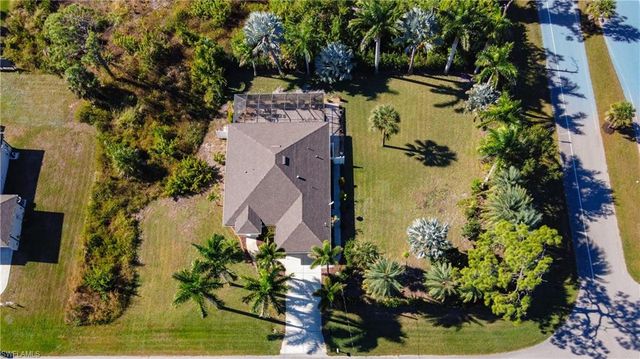 103 Wahoo DR, Rotonda West, FL 33947