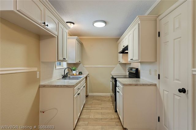 2205 Woodrow Street, Van Buren, AR 72956