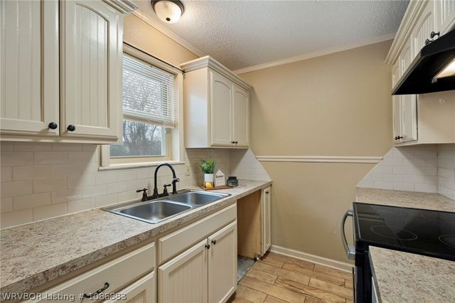 2205 Woodrow Street, Van Buren, AR 72956