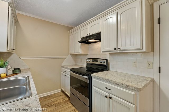 2205 Woodrow Street, Van Buren, AR 72956