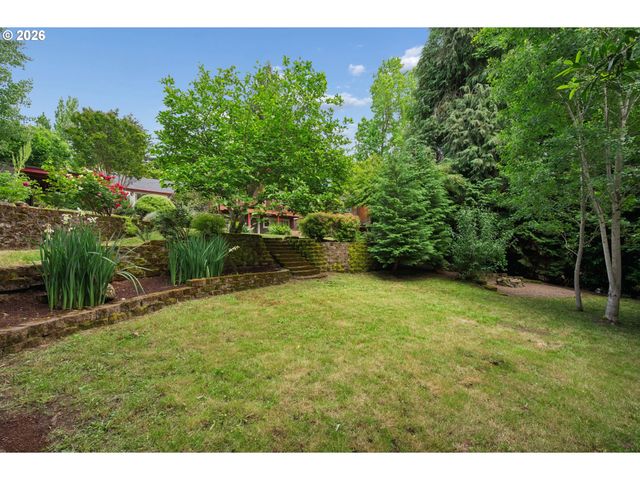 1294 14TH St, West Linn, OR 97068