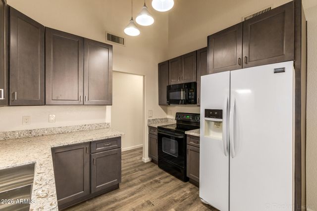 1638 E FAIRVIEW Street, Chandler, AZ 85225