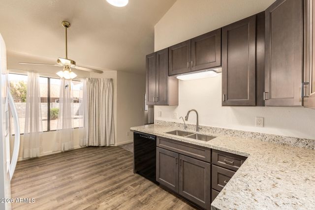 1638 E FAIRVIEW Street, Chandler, AZ 85225